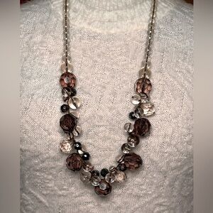 3/$15 item
Statement necklace - chunky beads necklace